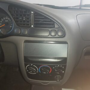 Tampa Acabamento Painel Ford Fiesta 2001 - Falso Rádio